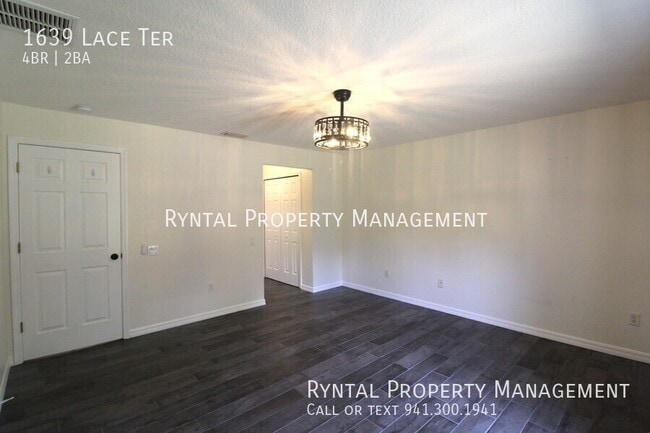 Building Photo - 1639 Lace Terrace