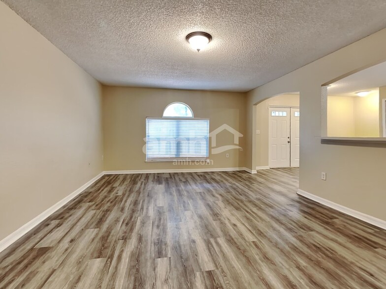 Building Photo - 2126 Wiley Oaks Ln