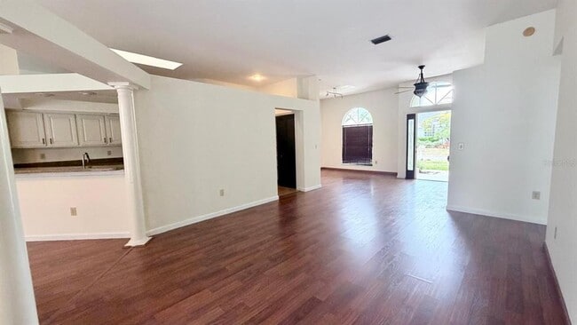 Building Photo - 9639 Fox Hearst Rd