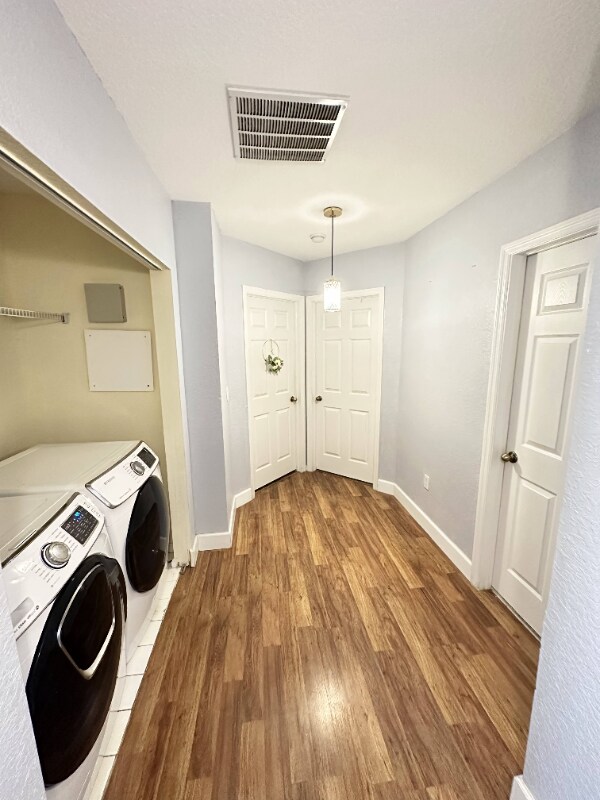 Building Photo - 4322 Emerald Vista