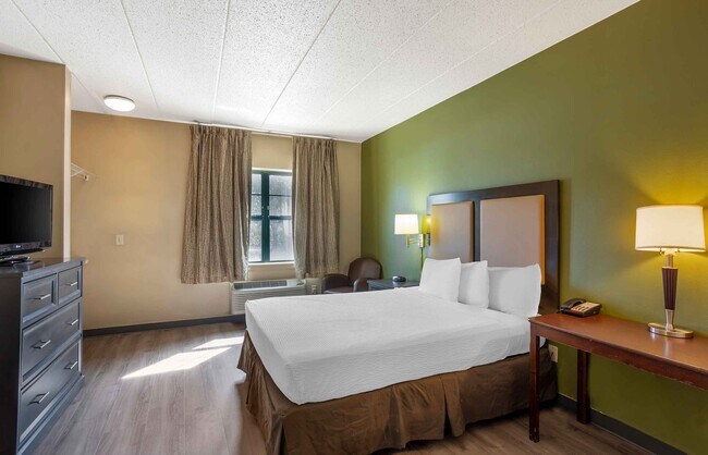 Building Photo - Furnished Studio-Philadelphia - Airport - Tinicum Blvd