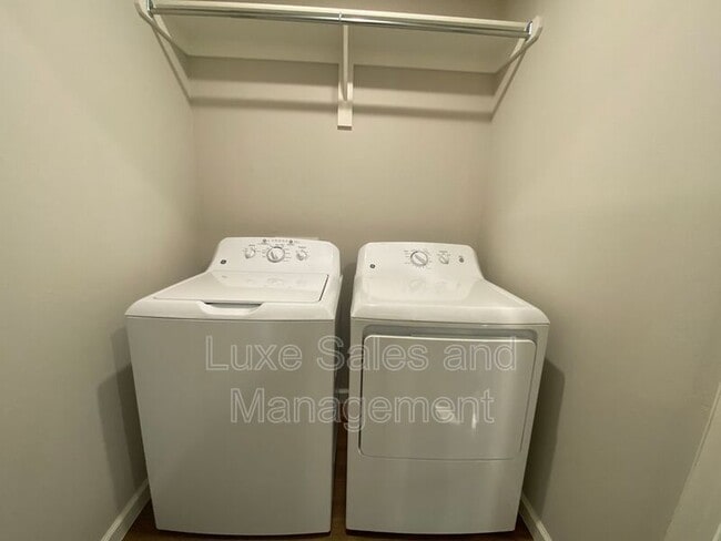 Building Photo - 11319 Breckenridge Ln