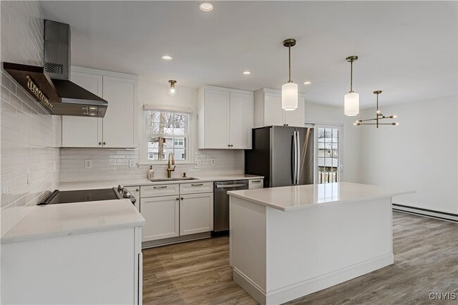 Building Photo - 57 Beechwood Rd