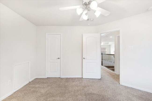 Building Photo - 23213 Zinfandel Dr