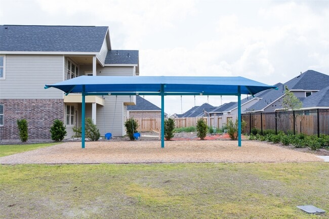 Building Photo - 12111 Parade Park Pl