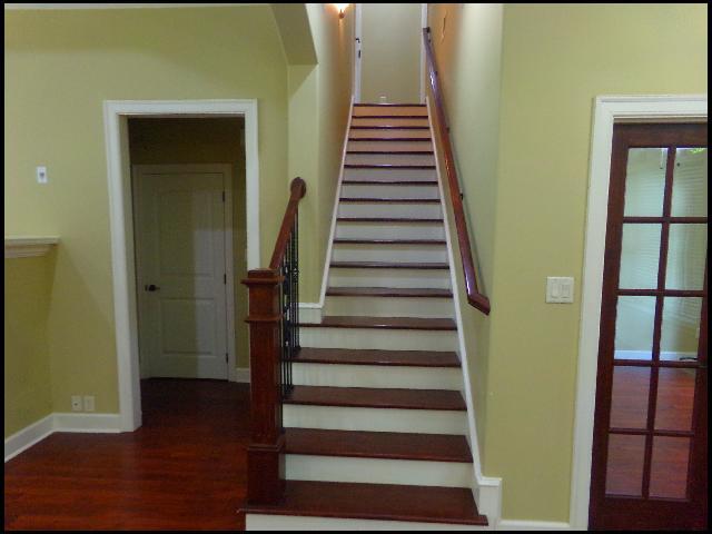 Building Photo - 111 Chelle Ln