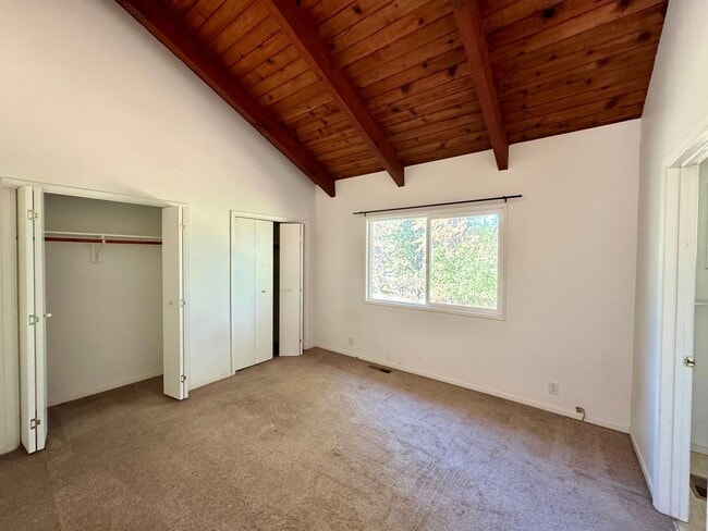 Building Photo - 11447 Lower Cir Dr