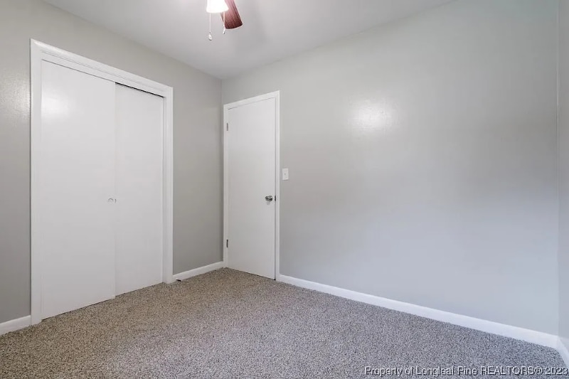 Building Photo - 3221 Rogers Dr