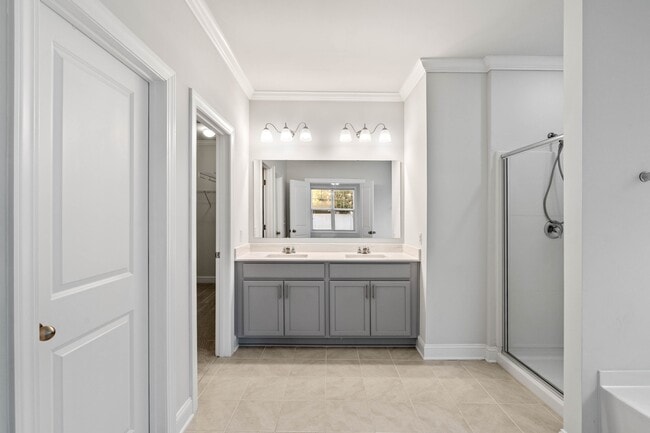 Building Photo - 3740 Sage Dr