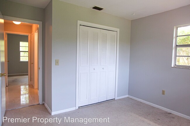 Building Photo - 2 br, 1 bath House - 1097 San Remo Avenue