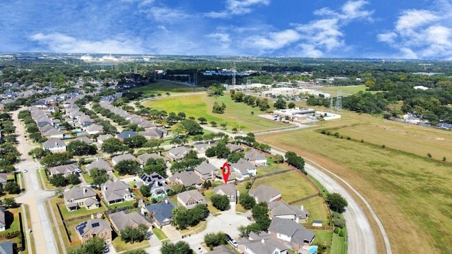 Building Photo - 704 Harvard Pointe Dr