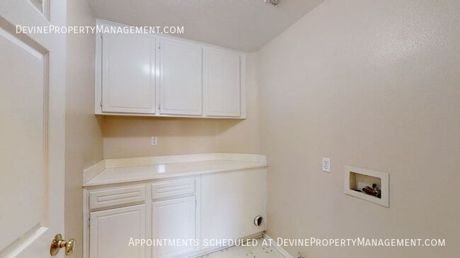 Building Photo - 14124 Visions Dr