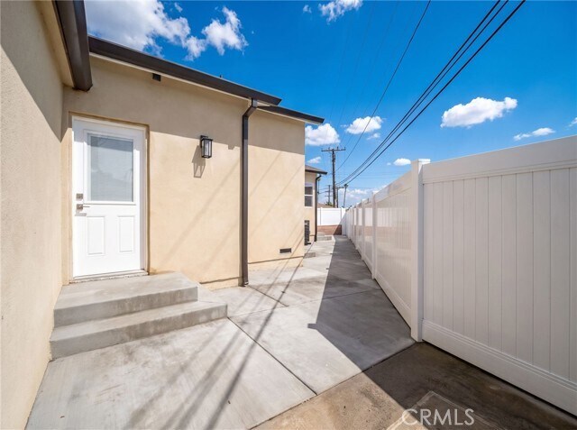 Building Photo - 2605 Dalemead St