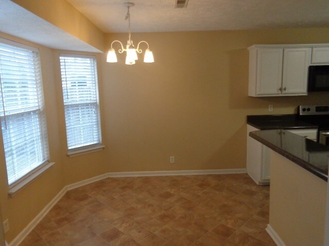 Building Photo - 167 Lansdan Dr