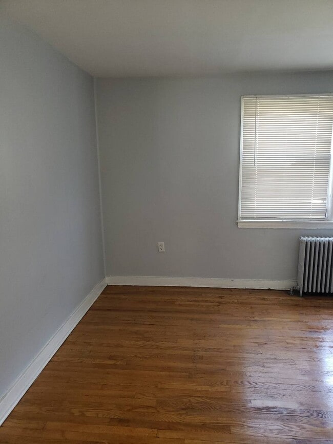 Building Photo - 441-443 Maryland St