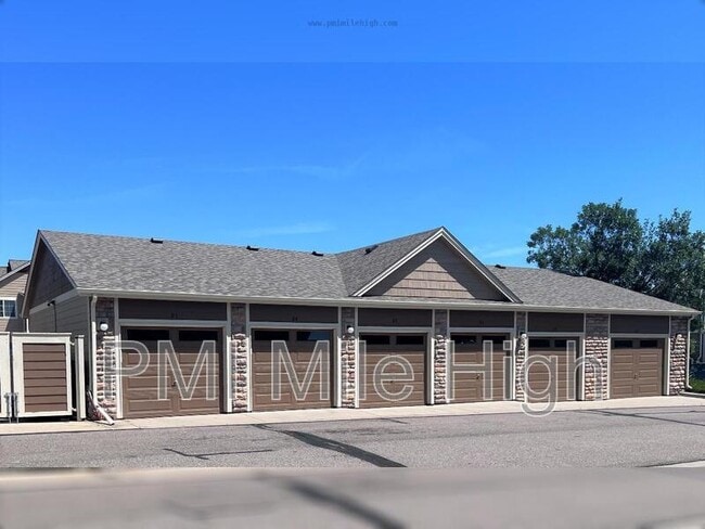 Building Photo - 15800 E 121st Ave
