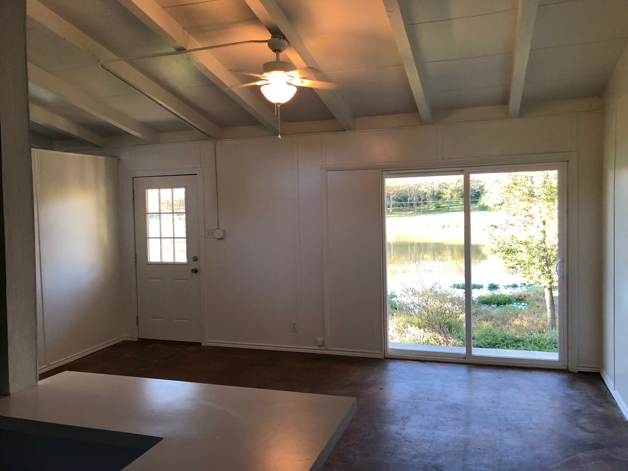 Building Photo - 5229 Curzon Ave