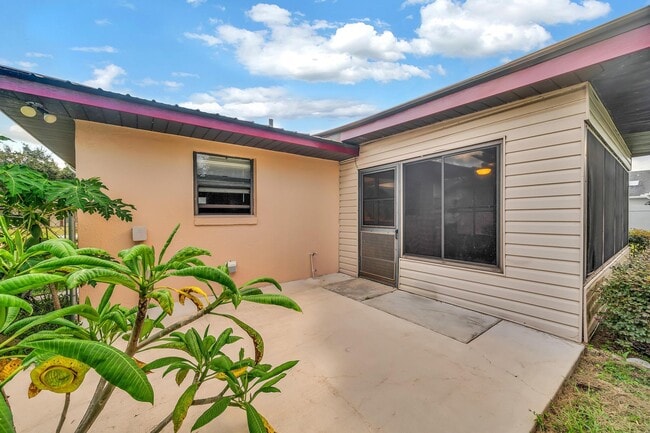 Building Photo - 800 Garland Ave