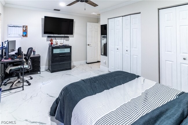 Building Photo - 8896 Bracken Way