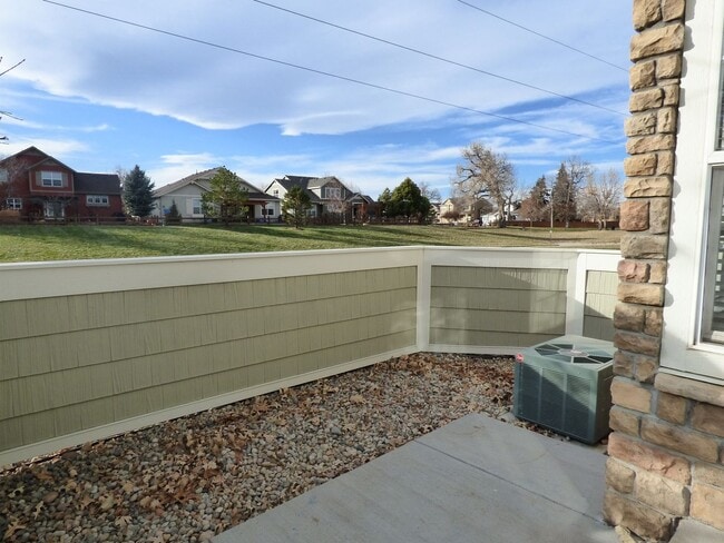 Building Photo - 805 Summer Hawk Dr