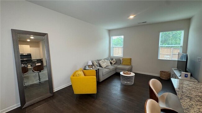 Building Photo - 5717 Union Pointe Dr