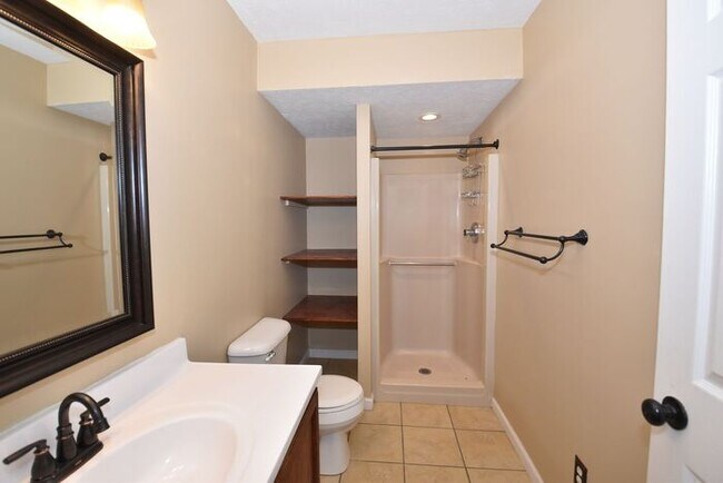 Building Photo - Cross Creek 4 bedroom home