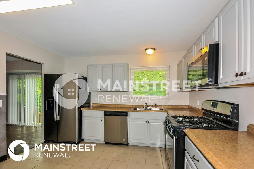 Building Photo - 11443 Tobaggon Trl