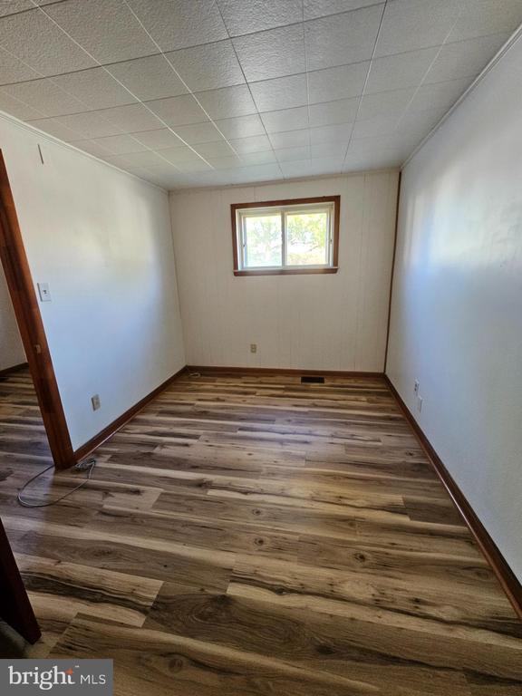 Building Photo - 303 Delaware Cir