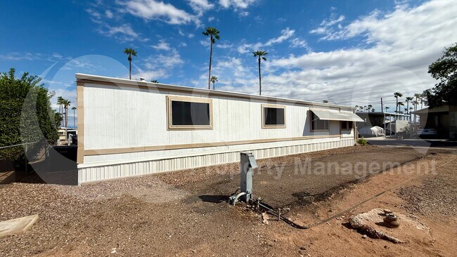 Building Photo - 2701 E Allred Ave