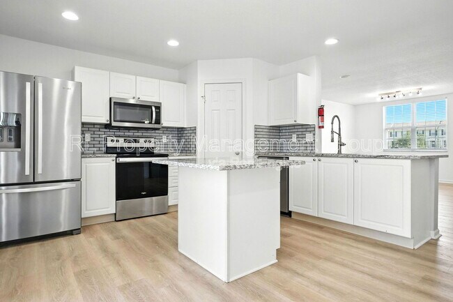 Building Photo - 7237 Steel Dust Dr