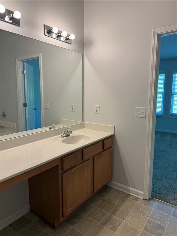 Building Photo - 332 Suwanee Ave NW