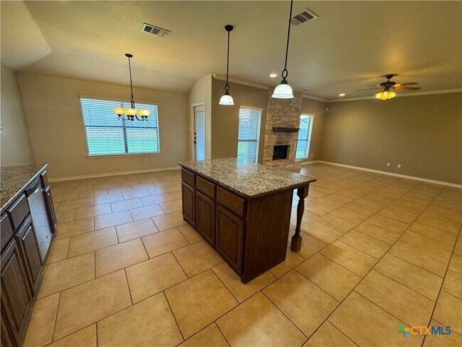 Building Photo - 2501 Traditions Dr