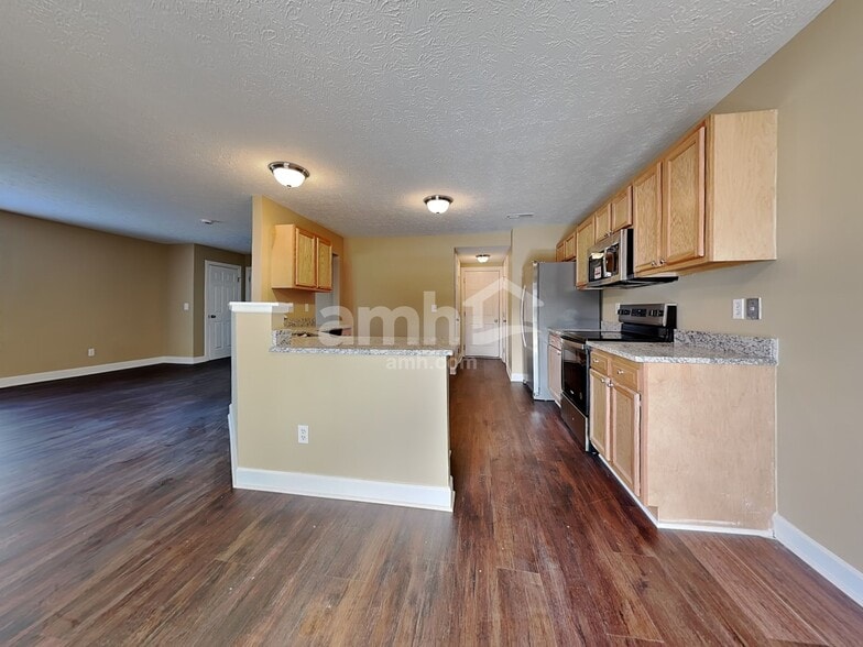 Building Photo - 327 Hartford Ct