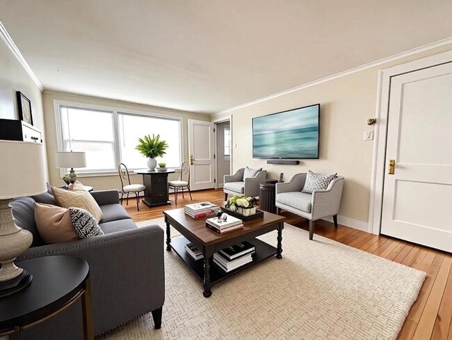 Building Photo - 75 Dorchester St