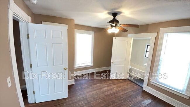 Building Photo - 1007 Elwood St