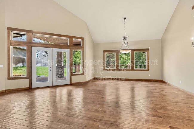 Building Photo - 8668 N Stable Trace Ct