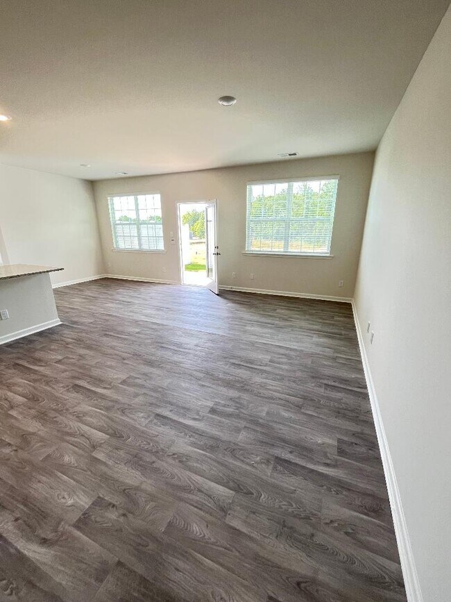 Building Photo - 1112 Broholmer Ln