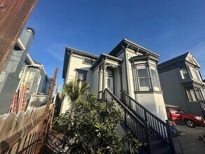 Building Photo - 3238 Adeline St