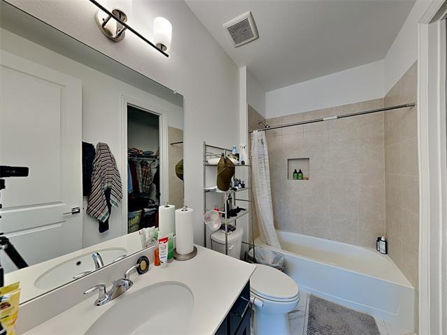 Building Photo - 2813 Quill Ln
