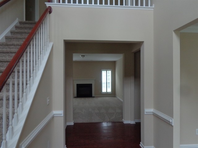 Building Photo - 2545 Thomasson Place Cir
