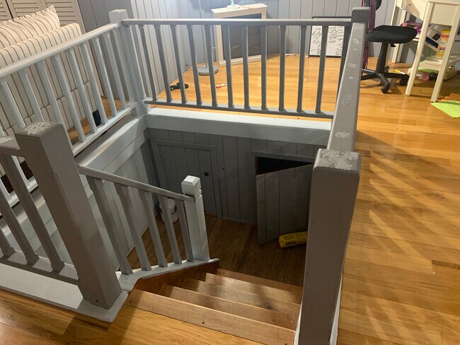 Building Photo - 53 Cornwell Ave