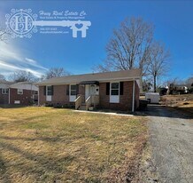 Building Photo - 2312 New Orleans St