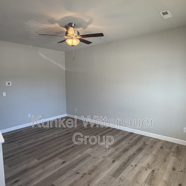Building Photo - 328 Coral Sea Way