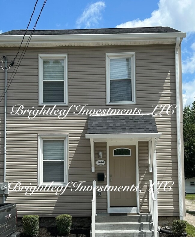 Building Photo - 1016 Buckeye St