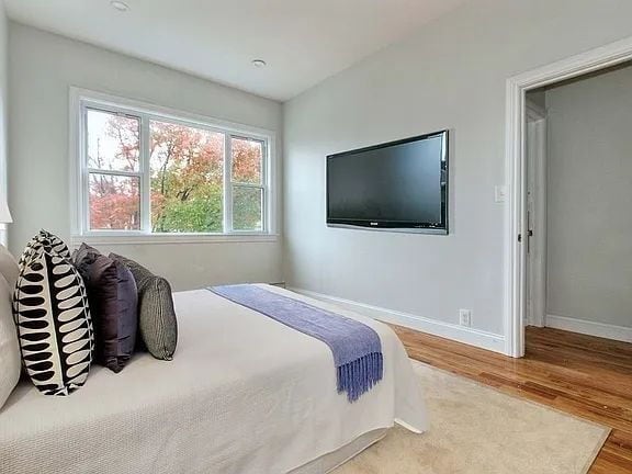 Building Photo - Cypress Hills, unique and distinctive 1 Bedroom