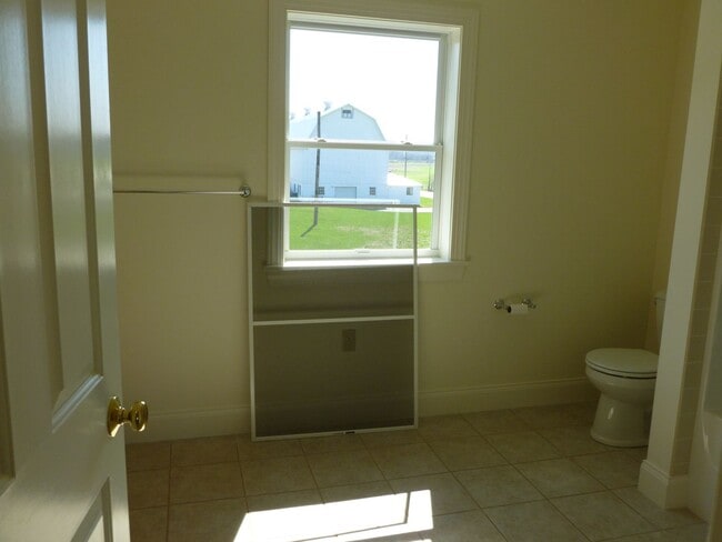 Building Photo - Big Stuff House