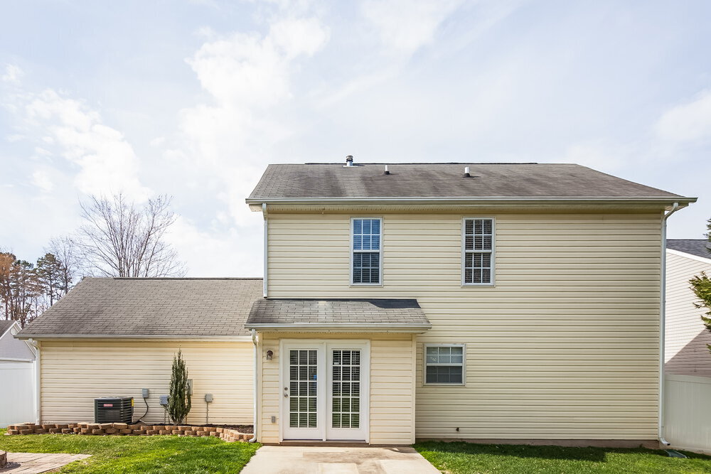 Building Photo - 8806 Samara Ct