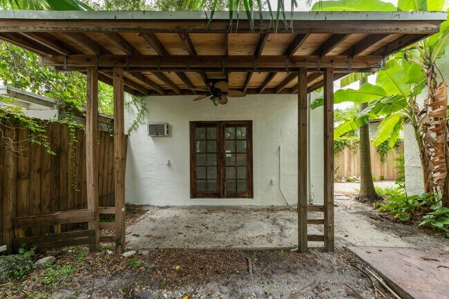 Building Photo - 167 NW 47th St