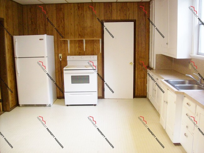 Building Photo - STATUS: -PENDING APPLICATION-  | R13A | $1495