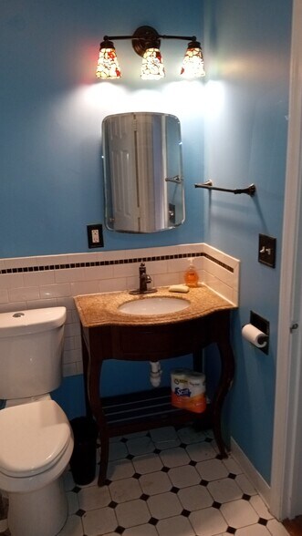 Building Photo - 37 Quincy St